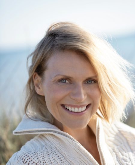Anni H.